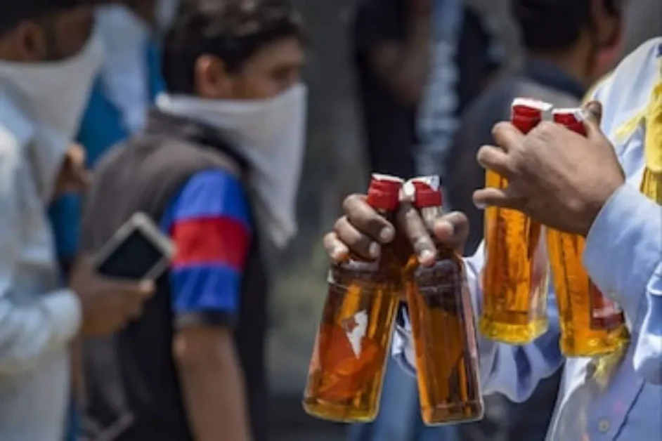 Still Cant Get Liquor Delivered to Your Doorstep in Delhi ?