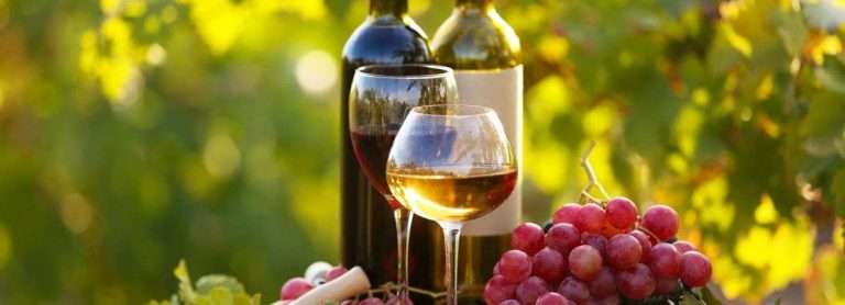 How Much Of United Spirits Limited (NSE:MCDOWELL-N) Do Institutions Own?