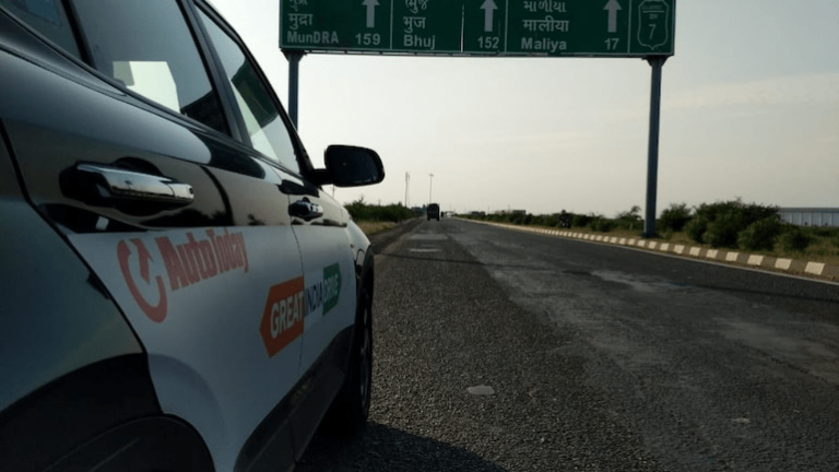 No more liquor shops along National and State Highways, says SC