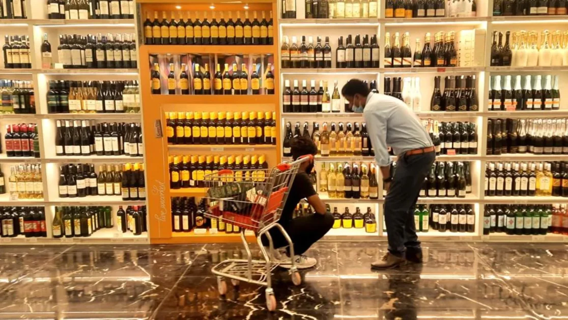 With private vends shut in Delhi, liquor prices in Gurugram shoot up unbridled