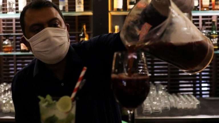 Not Four, Independent Restaurants Now Only Need One Licence to Serve Alcohol