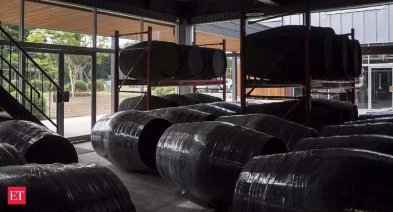 Ethanol blending in petrol hits 8.1% on better supplies