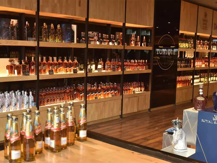 Punjab: Liquor prices likely to fall by 30-40%; Cabinet nods New Excise Policy 2022-23