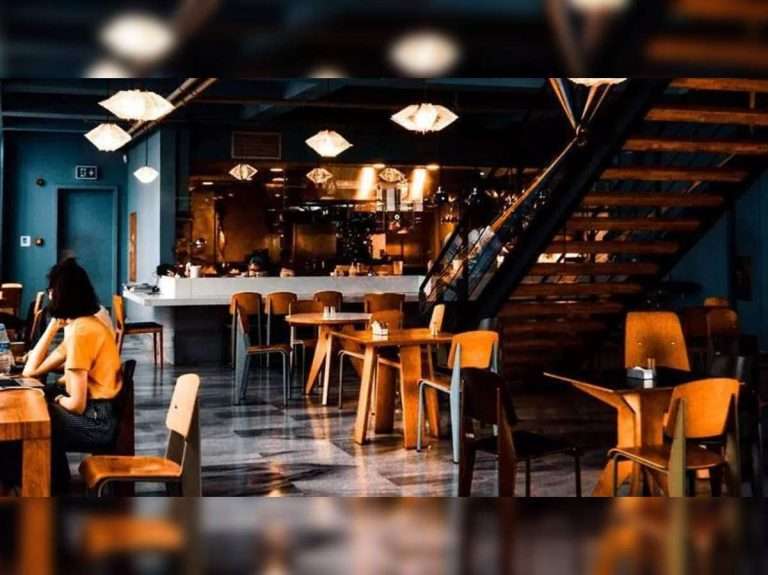 Don’t issue P-10 liquor permit to independent restaurants for hostin parties: Delhi govt tells its agencies