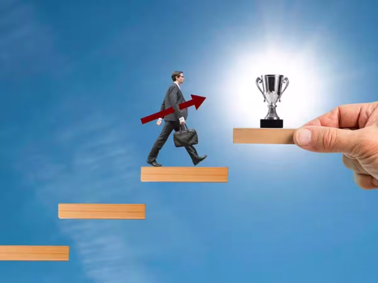 माइक्रोब्रुअरी बिजनेस के नियमों में बदलाव है जरूरी